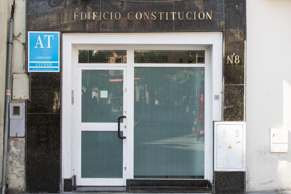 Apartamentos Edificio Constitucion Sevilla Cameră foto